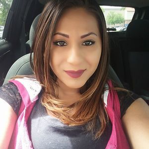 Meet your Posher, Connie